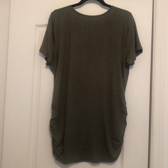 “Be a Nice Human” Tunic - Picture 2 of 4